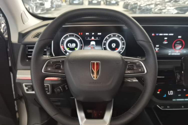 Used Hongqi HS5 2022 2.0T Smart Connect Flagship All-Wheel-Drive Version Steering Wheel
