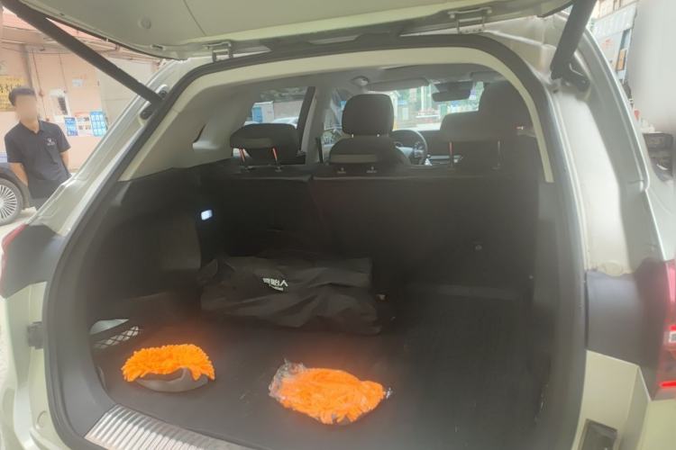Used Hongqi HS5 2022 2.0T Smart Connect Flagship Enjoyment Purchase Edition Trunk