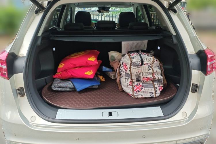 Used Hongqi HS5 2022 2.0T Smart Connect Flagship Enjoyment Purchase Edition Trunk