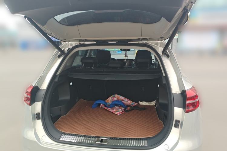 Used Hongqi HS5 2022 Revised Version 2.0T Smart Connect Flagship Edition Trunk