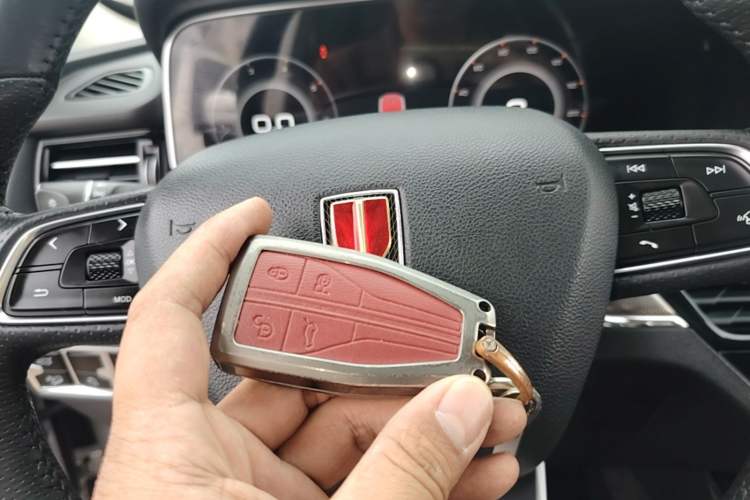 Used Hongqi HS5 2022 Revised Version 2.0T Smart Connect Flagship Edition Vehicle Key