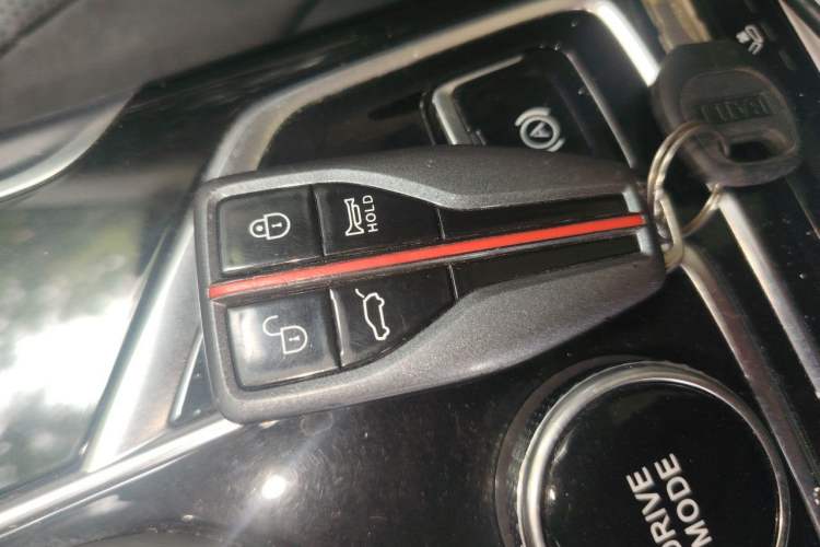 Used Hongqi HS5 2022 2.0T Smart Connect Flagship All-Wheel-Drive Version Vehicle Key