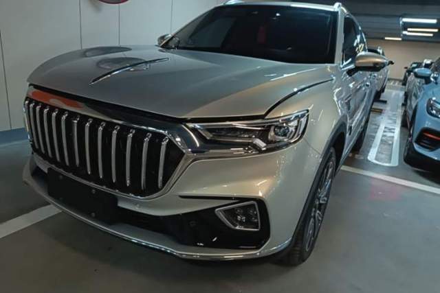 Used Hongqi HS5 2022 Facelifted Version 2.0T Smart Connect Flagship All-Wheel-Drive Edition