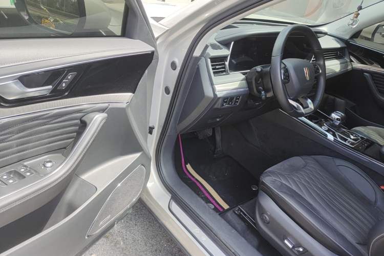 Used Hongqi HS5 2022 2.0T Smart Connect Flagship Enjoyment Purchase Edition Driver Seat