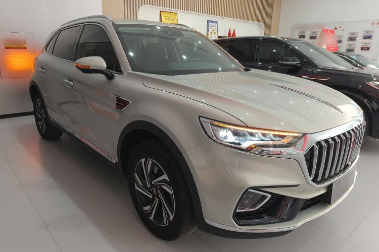 Used Hongqi HS5 2022 Revised Version 2.0T Smart Connect Flagship Edition Front Right 45 Deg