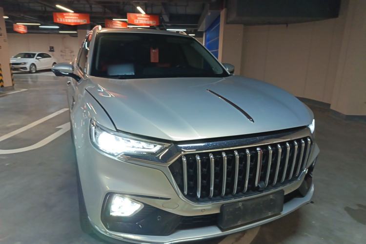 Used Hongqi HS5 2022 Facelifted Version 2.0T Smart Connect Flagship All-Wheel-Drive Edition Front Right 45 Deg