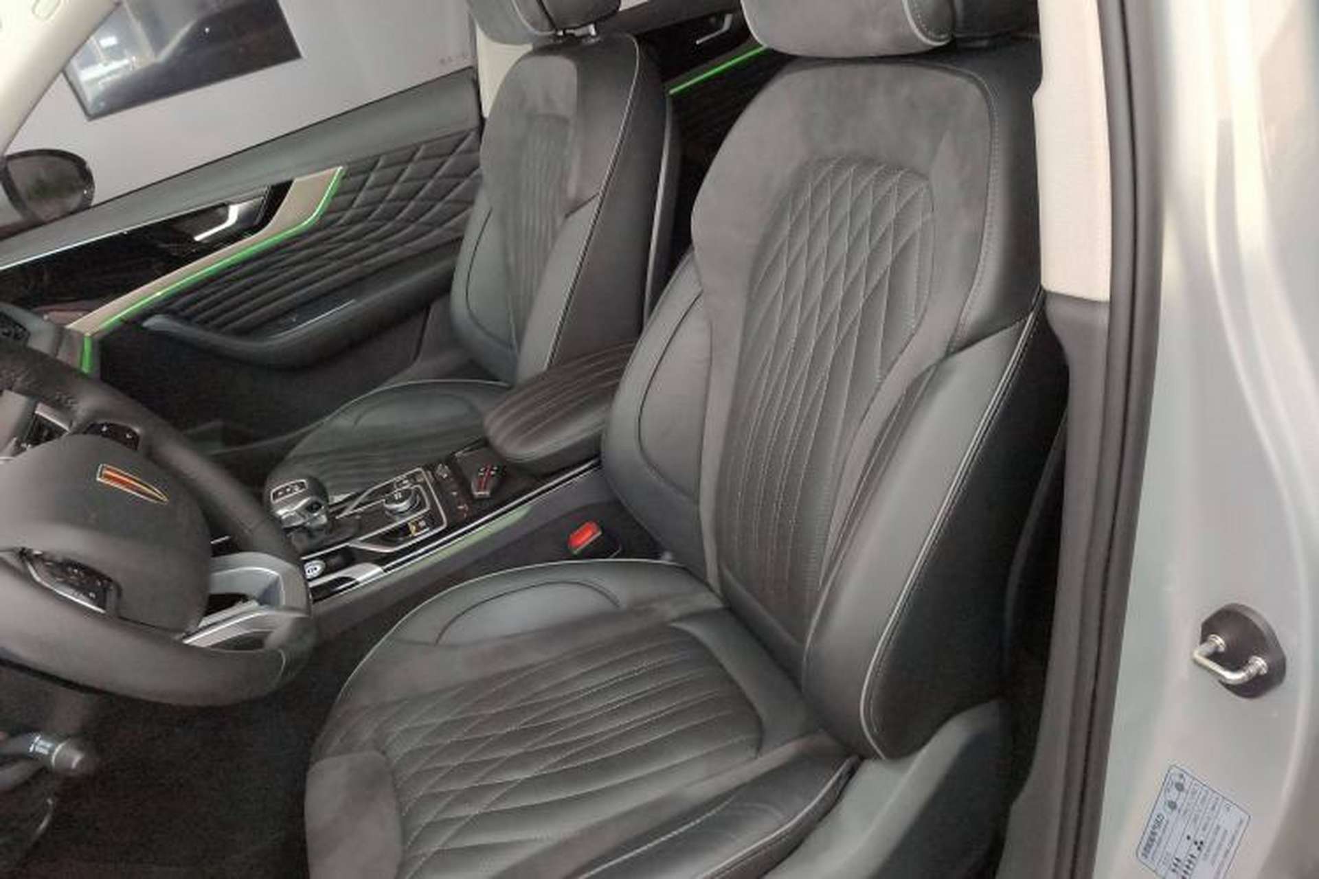 Used Hongqi HS5 2022 Revised Version 2.0T Smart Connect Flagship Edition Left Front Seat