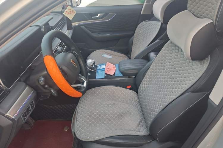 Used Hongqi HS5 2022 Facelifted Version 2.0T Smart Connect Flagship All-Wheel-Drive Edition Left Front Seat