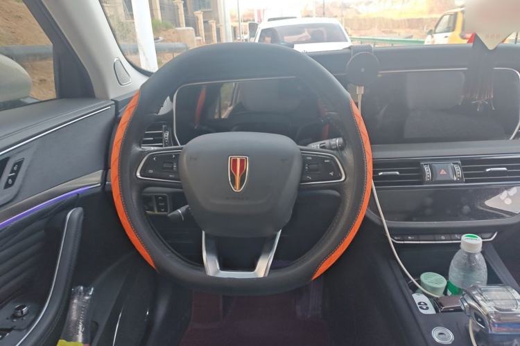 Used Hongqi HS5 2022 Facelifted Version 2.0T Smart Connect Flagship All-Wheel-Drive Edition Steering Wheel