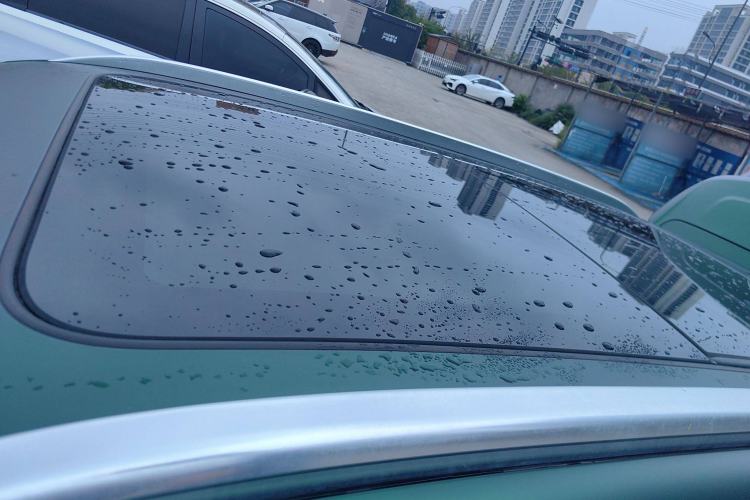 Used Hongqi HS5 2022 Revised Version 2.0T Smart Connect Flagship Edition Roof