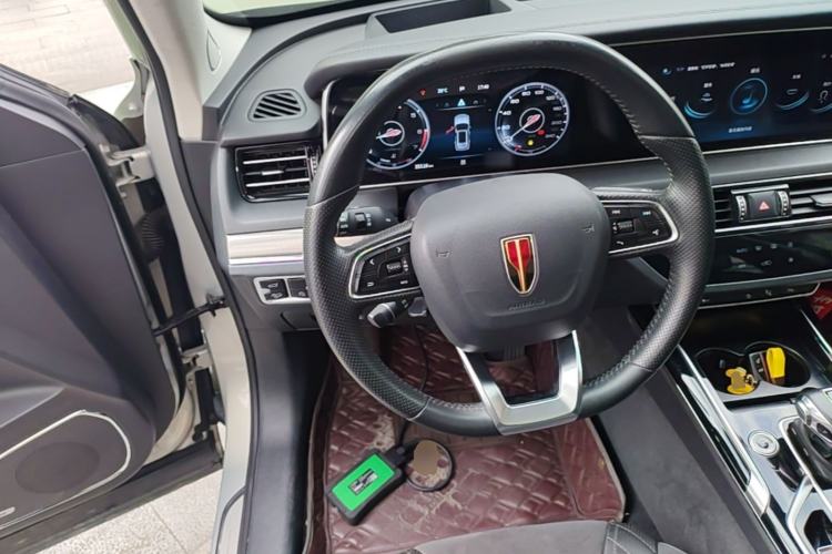 Used Hongqi HS5 2022 Revised Version 2.0T Smart Connect Flagship Edition Steering Wheel