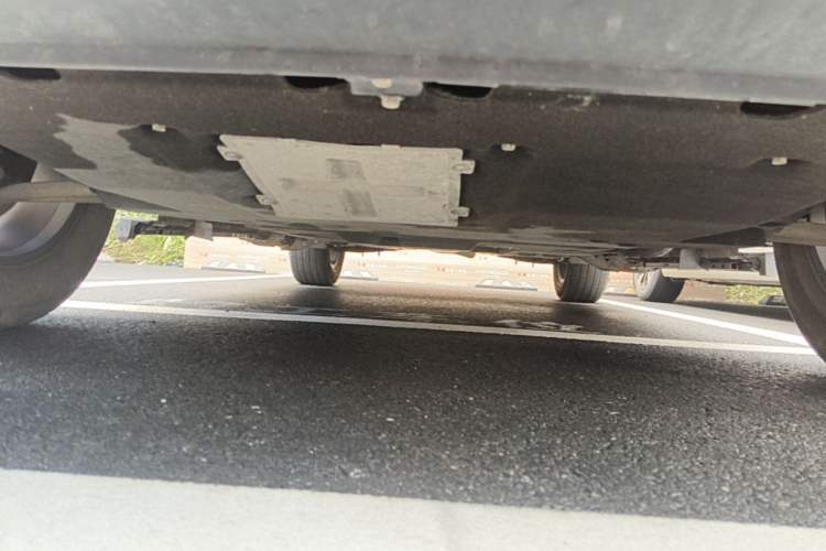 Used Hongqi HS5 2022 2.0T Smart Connect Flagship Edition Chassis Front