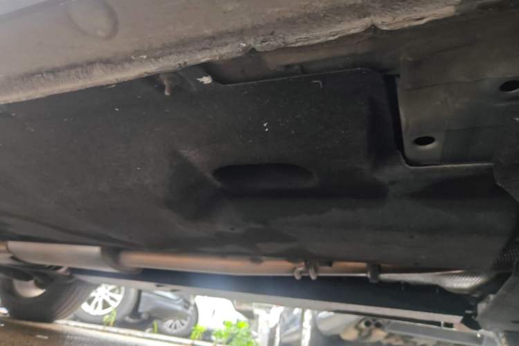 Used Hongqi HS5 2022 Revised Version 2.0T Smart Connect Flagship Edition Chassis Front Right