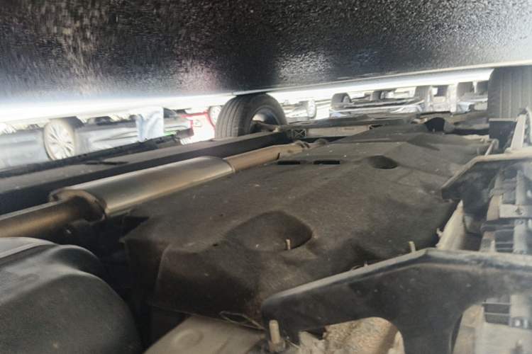 Used Hongqi HS5 2022 2.0T Smart Connect Flagship Edition Chassis Rear Left