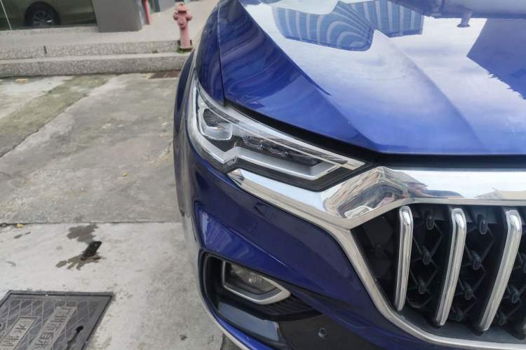 Used Hongqi HS5 2022 Revised Version 2.0T Smart Connect Flagship Edition Right Front Headlight