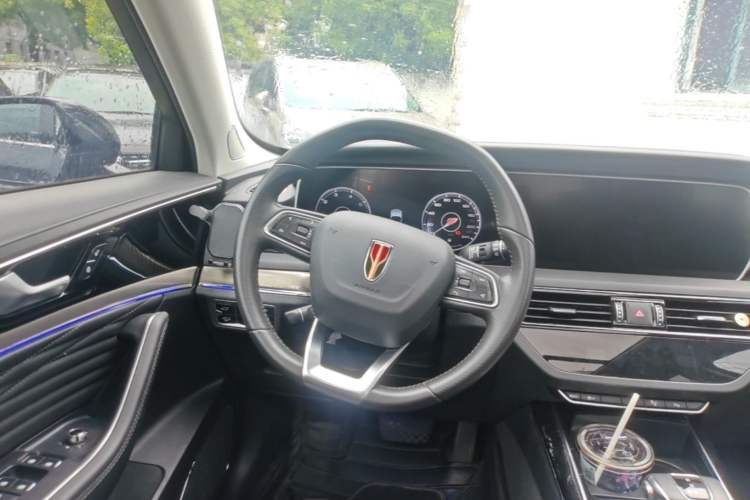Used Hongqi HS5 2022 Revised Version 2.0T Smart Connect Flagship Edition Steering Wheel