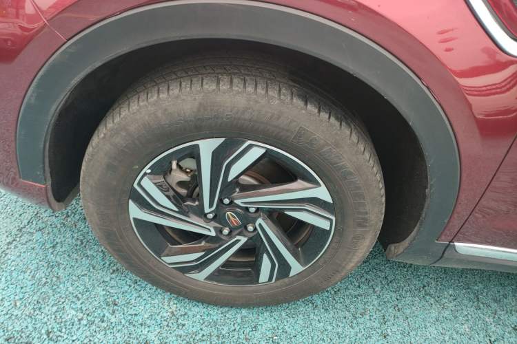 Used Hongqi HS5 2022 Revised Version 2.0T Smart Connect Flagship Edition Exterior 4