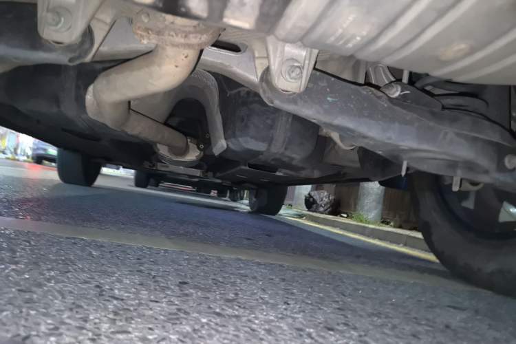 Used Hongqi HS5 2022 2.0T Smart Connect Flagship Edition Chassis Rear