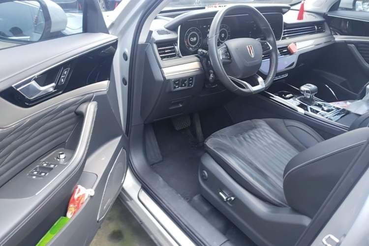 Used Hongqi HS5 2022 Revised Version 2.0T Smart Connect Flagship Edition Driver Seat