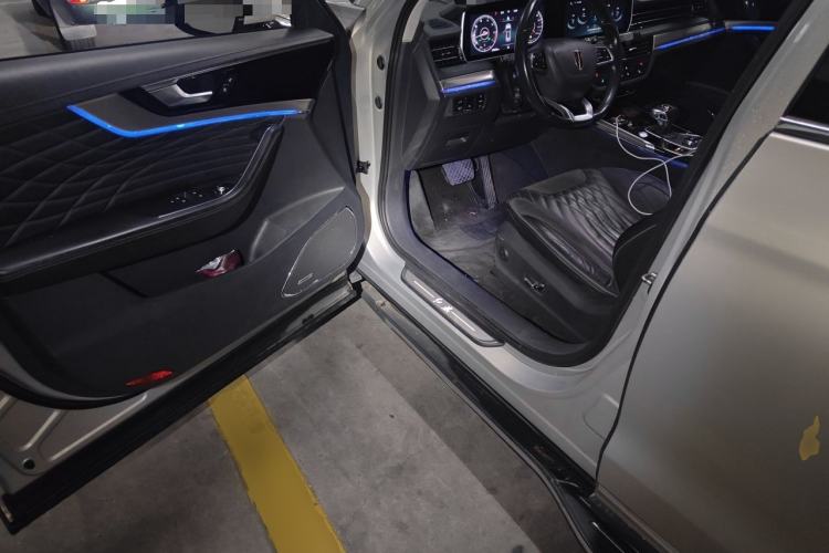 Used Hongqi HS5 2022 2.0T Smart Connect Flagship Enjoyment Purchase Edition Driver Seat