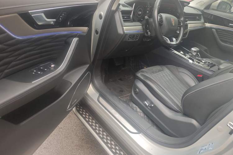 Used Hongqi HS5 2022 Revised Version 2.0T Smart Connect Flagship Edition Driver Seat