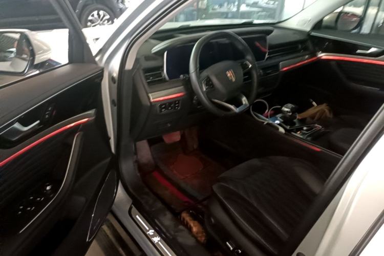 Used Hongqi HS5 2022 Facelifted Version 2.0T Smart Connect Flagship All-Wheel-Drive Edition Driver Seat