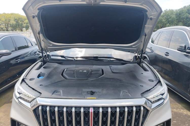 Used Hongqi HS5 2022 Revised Version 2.0T Smart Connect Flagship Edition Engine Bay