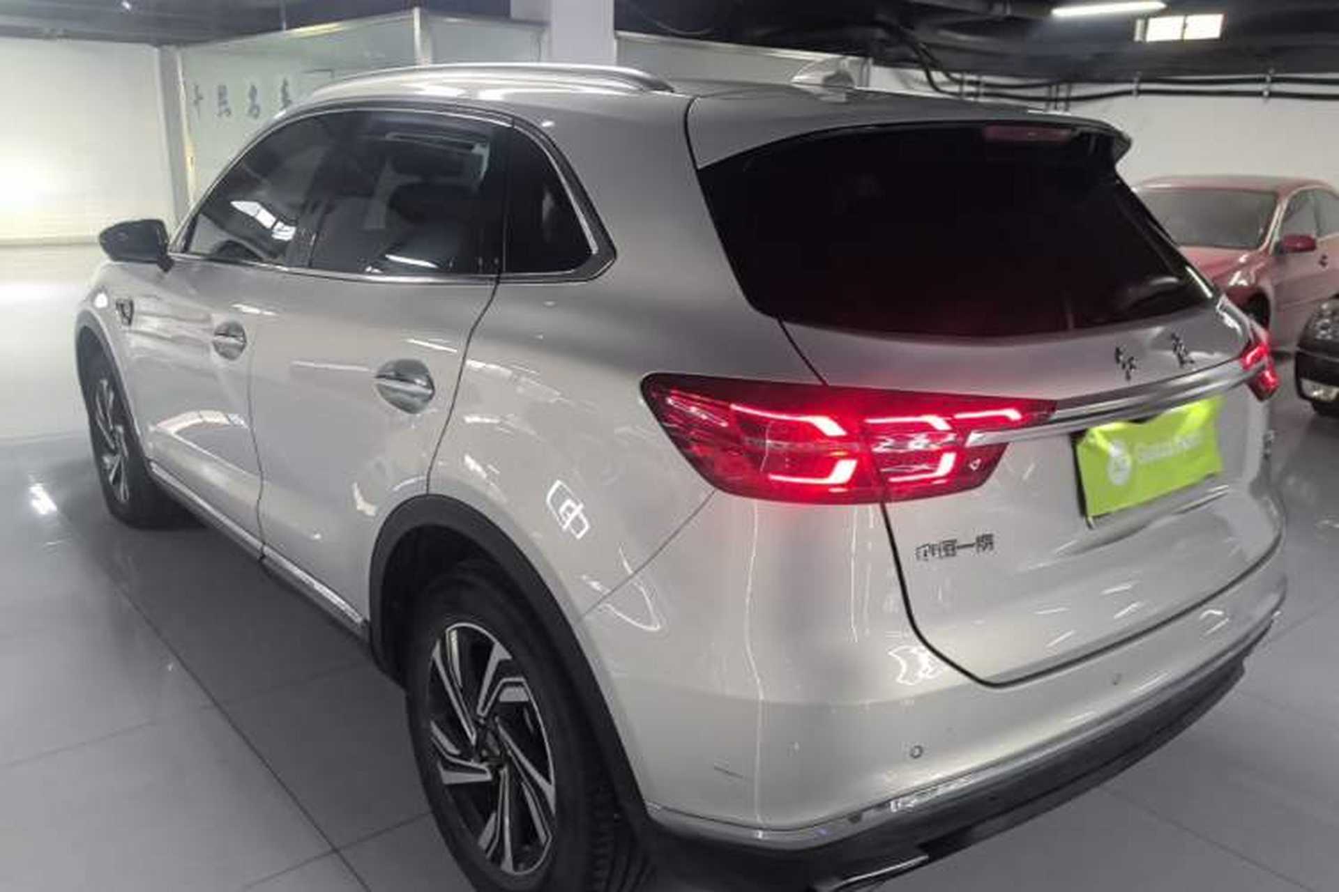 Used Hongqi HS5 2022 Revised Version 2.0T Smart Connect Flagship Edition Exterior 2