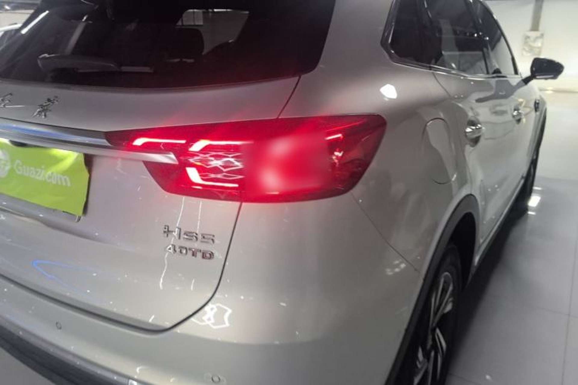 Used Hongqi HS5 2022 Revised Version 2.0T Smart Connect Flagship Edition Exterior 3