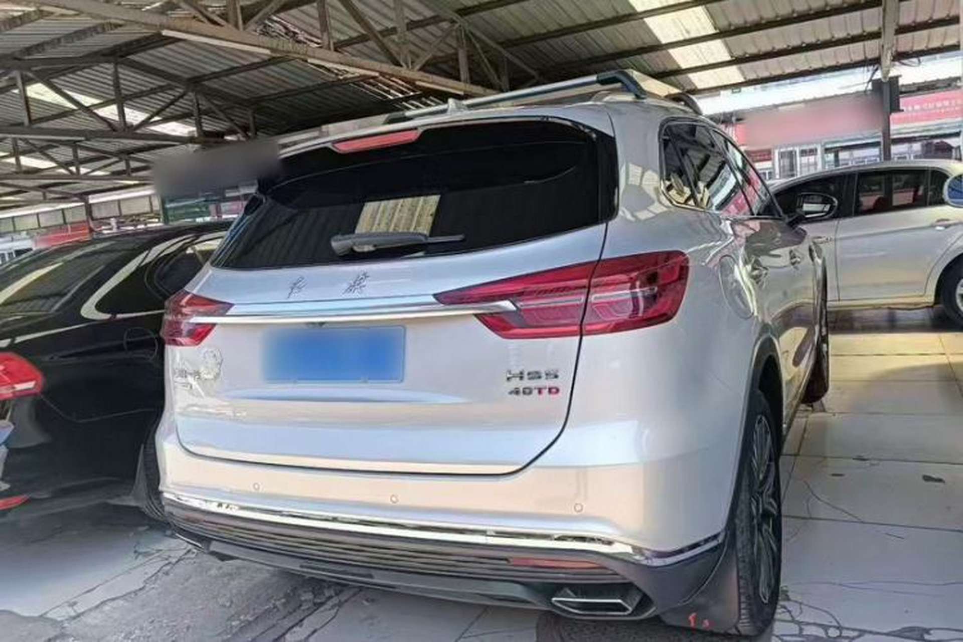 Used Hongqi HS5 2022 Facelifted Version 2.0T Smart Connect Flagship All-Wheel-Drive Edition Exterior 4