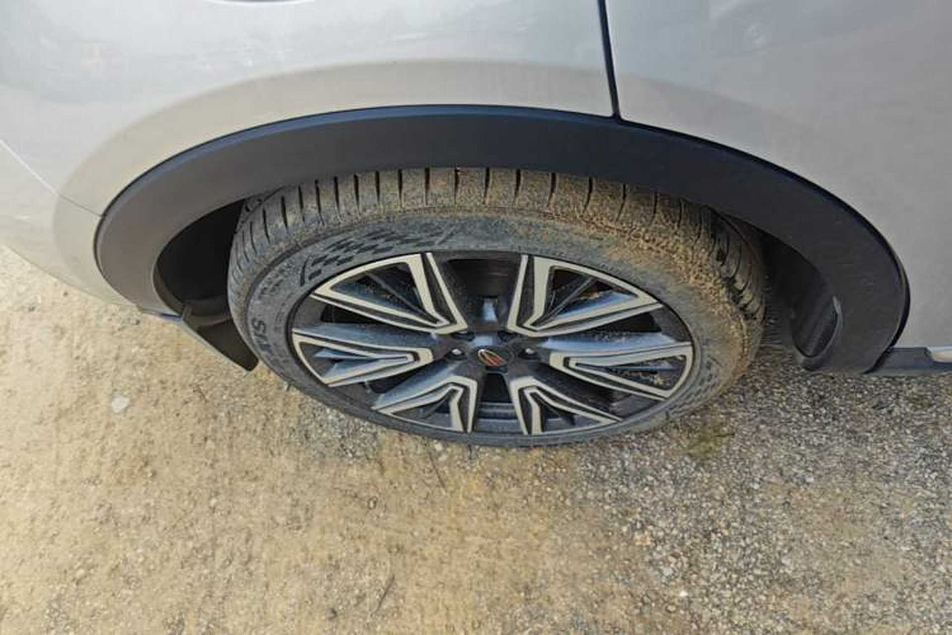 Used Hongqi HS5 2022 Facelifted Version 2.0T Smart Connect Flagship All-Wheel-Drive Edition Exterior 5