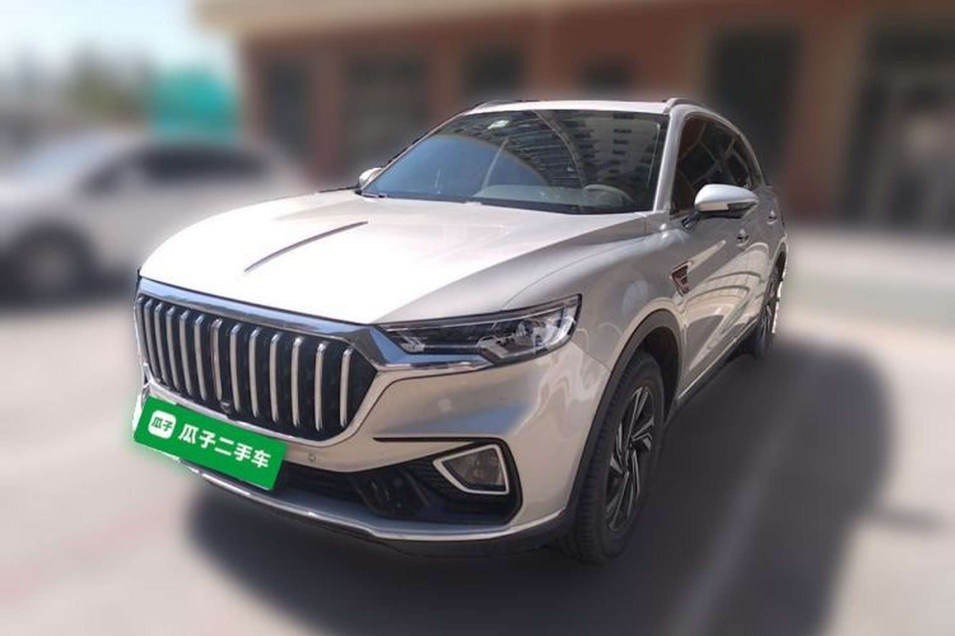 Used Hongqi HS5 2022 2.0T Smart Connect Flagship Edition Front Left 45 Deg