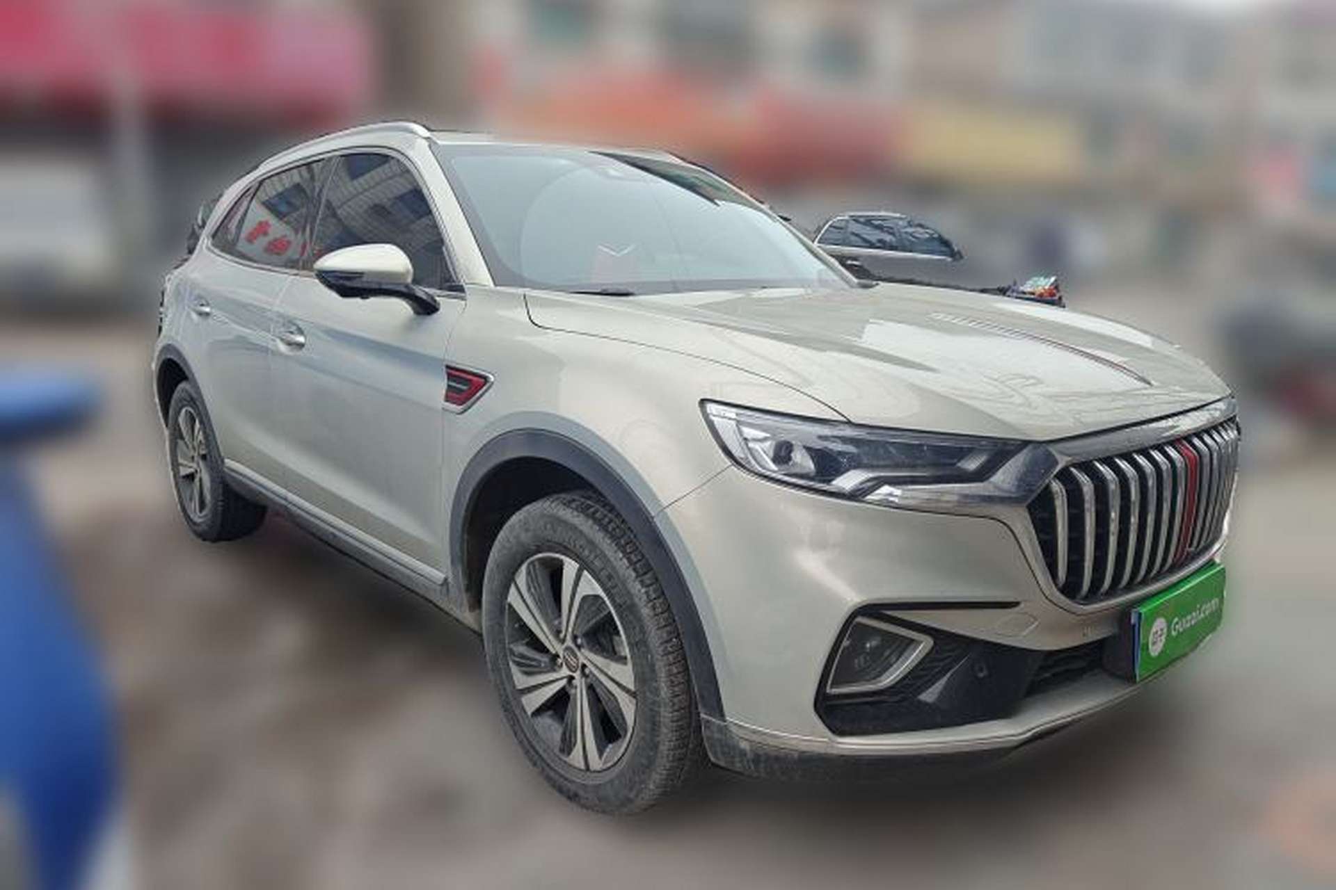 Used Hongqi HS5 2022 2.0T Smart Connect Flagship Edition Front Right 45 Deg