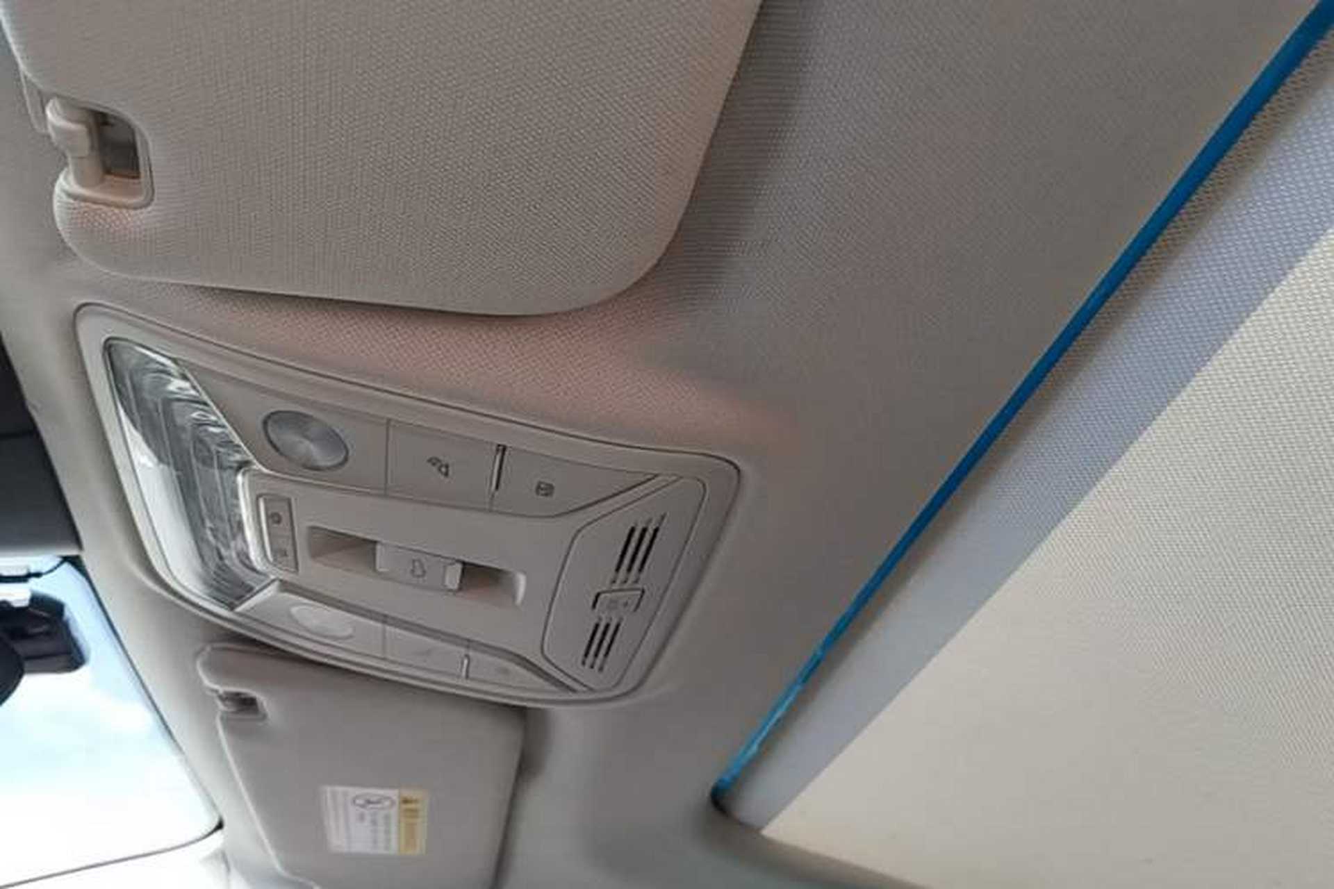 Used Hongqi HS5 2022 Facelifted Version 2.0T Smart Connect Flagship All-Wheel-Drive Edition Headliner