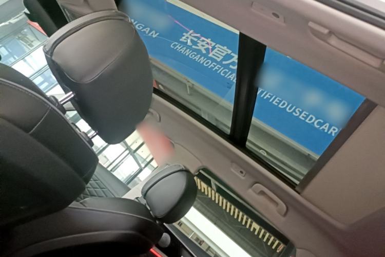 Used Hongqi HS5 2022 Facelifted Version 2.0T Smart Connect Flagship All-Wheel-Drive Edition Headliner