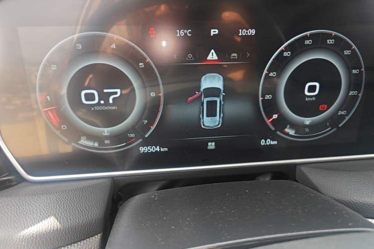 Used Hongqi HS5 2022 Facelifted Version 2.0T Smart Connect Flagship All-Wheel-Drive Edition Instrument Cluster