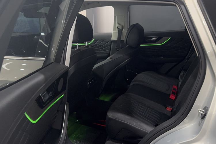 Used Hongqi HS5 2022 Revised Version 2.0T Smart Connect Flagship Edition Interior 1