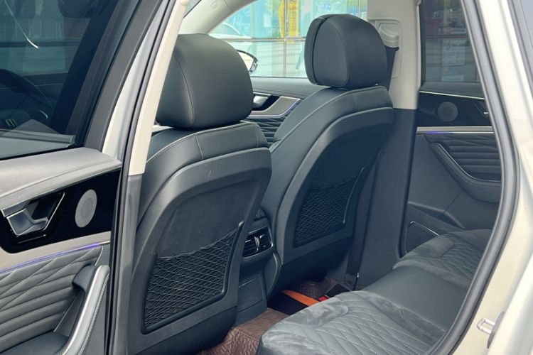 Used Hongqi HS5 2022 Revised Version 2.0T Smart Connect Flagship Edition Interior 10