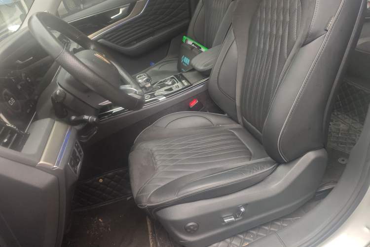 Used Hongqi HS5 2022 Revised Version 2.0T Smart Connect Flagship Edition Left Front Seat