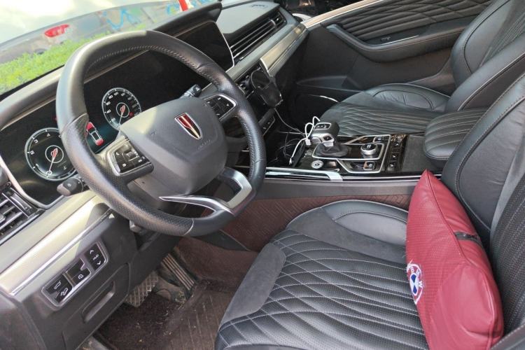 Used Hongqi HS5 2022 Facelifted Version 2.0T Smart Connect Flagship All-Wheel-Drive Edition Left Front Seat