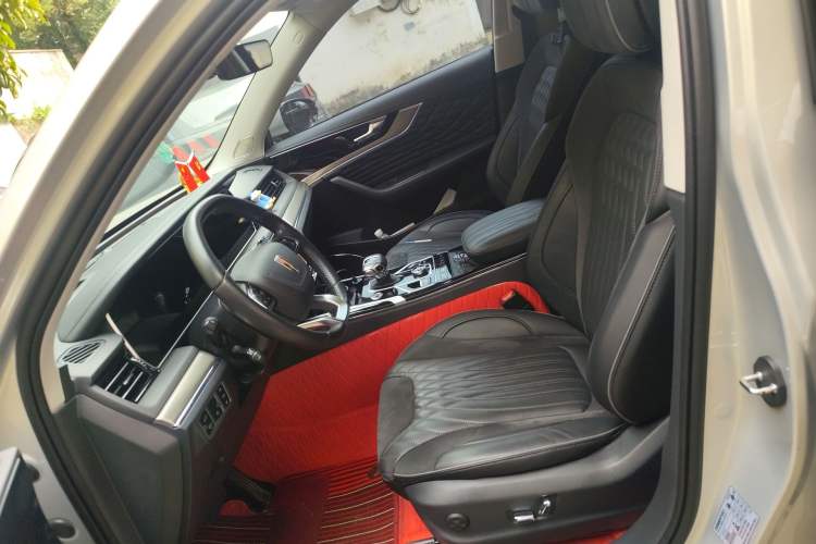 Used Hongqi HS5 2022 Facelifted Version 2.0T Smart Connect Flagship All-Wheel-Drive Edition Left Front Seat