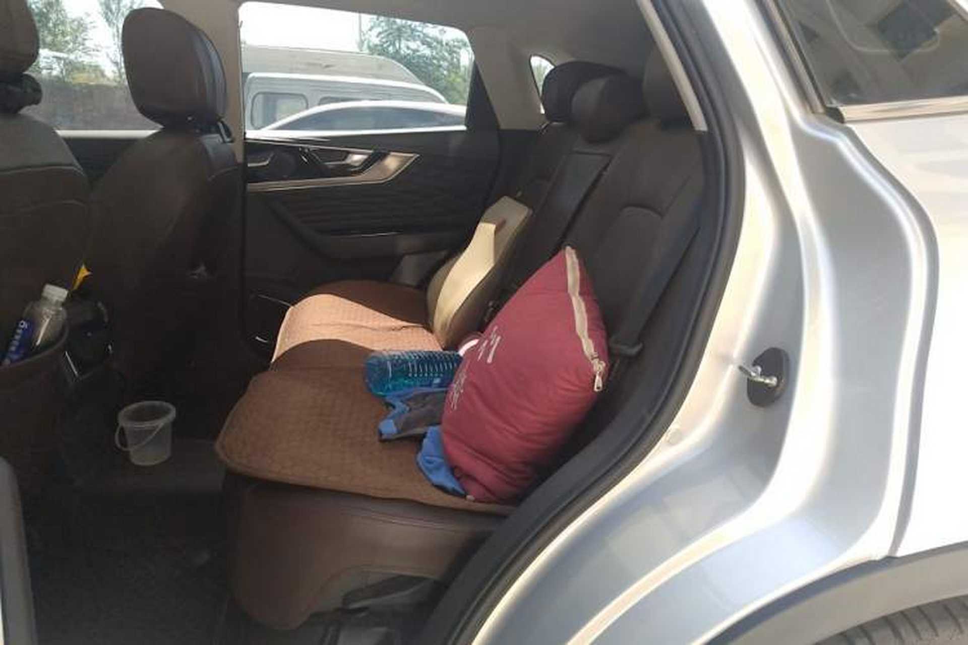 Used Hongqi HS5 2022 2.0T Smart Connect Flagship Edition Left Rear Seat