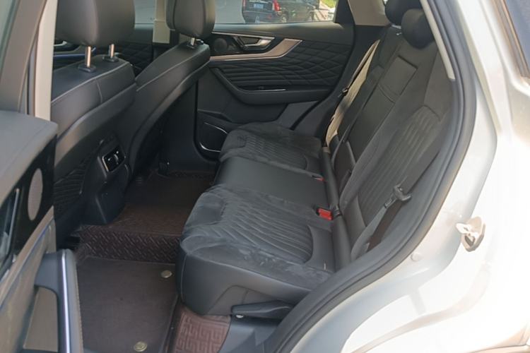 Used Hongqi HS5 2022 Revised Version 2.0T Smart Connect Flagship Edition Left Rear Seat