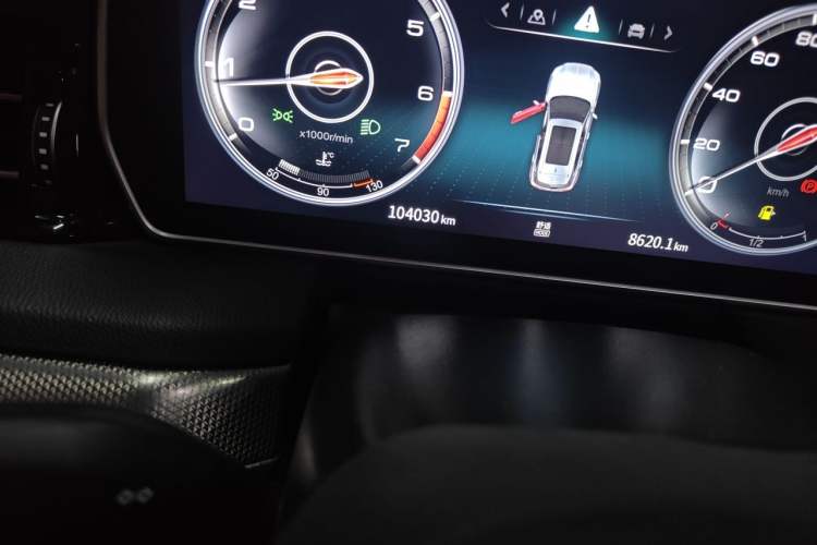Used Hongqi HS5 2022 2.0T Smart Connect Flagship Enjoyment Purchase Edition Odometer Close Up