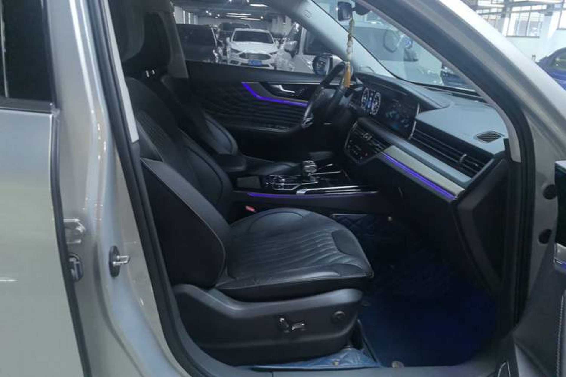 Used Hongqi HS5 2022 Revised Version 2.0T Smart Connect Flagship Edition Right Front Seat