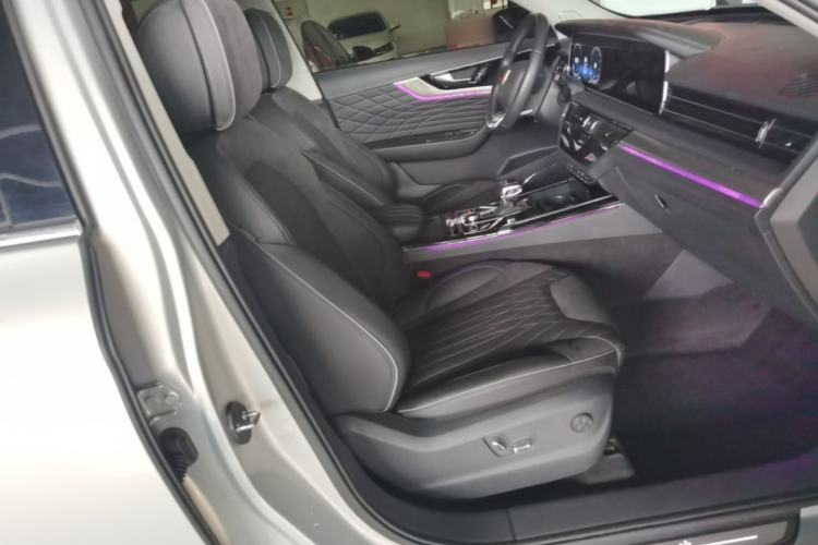 Used Hongqi HS5 2022 2.0T Smart Connect Flagship Edition Right Front Seat
