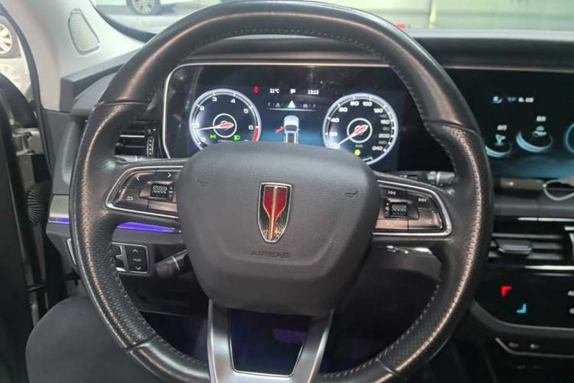 Used Hongqi HS5 2022 Revised Version 2.0T Smart Connect Flagship Edition Steering Wheel