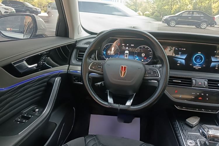 Used Hongqi HS5 2022 Revised Version 2.0T Smart Connect Flagship Edition Steering Wheel