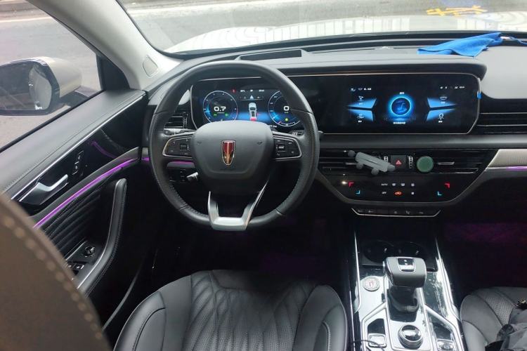 Used Hongqi HS5 2022 Revised Version 2.0T Smart Connect Flagship Edition Steering Wheel