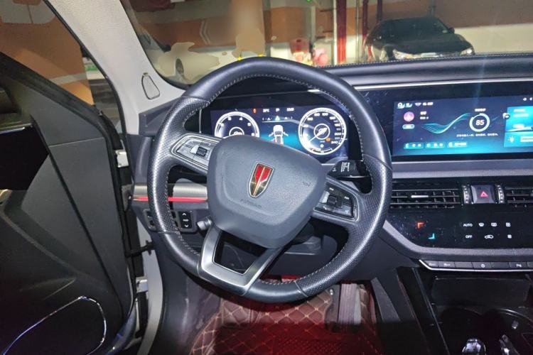 Used Hongqi HS5 2022 Revised Version 2.0T Smart Connect Flagship Edition Steering Wheel